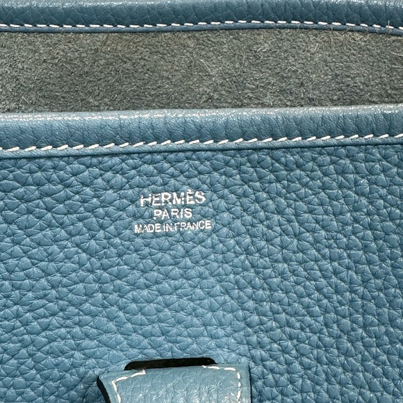 Hermes Evelyne GM III in Blue Jean Clemence with palladium hardware - Picture 2 of 16